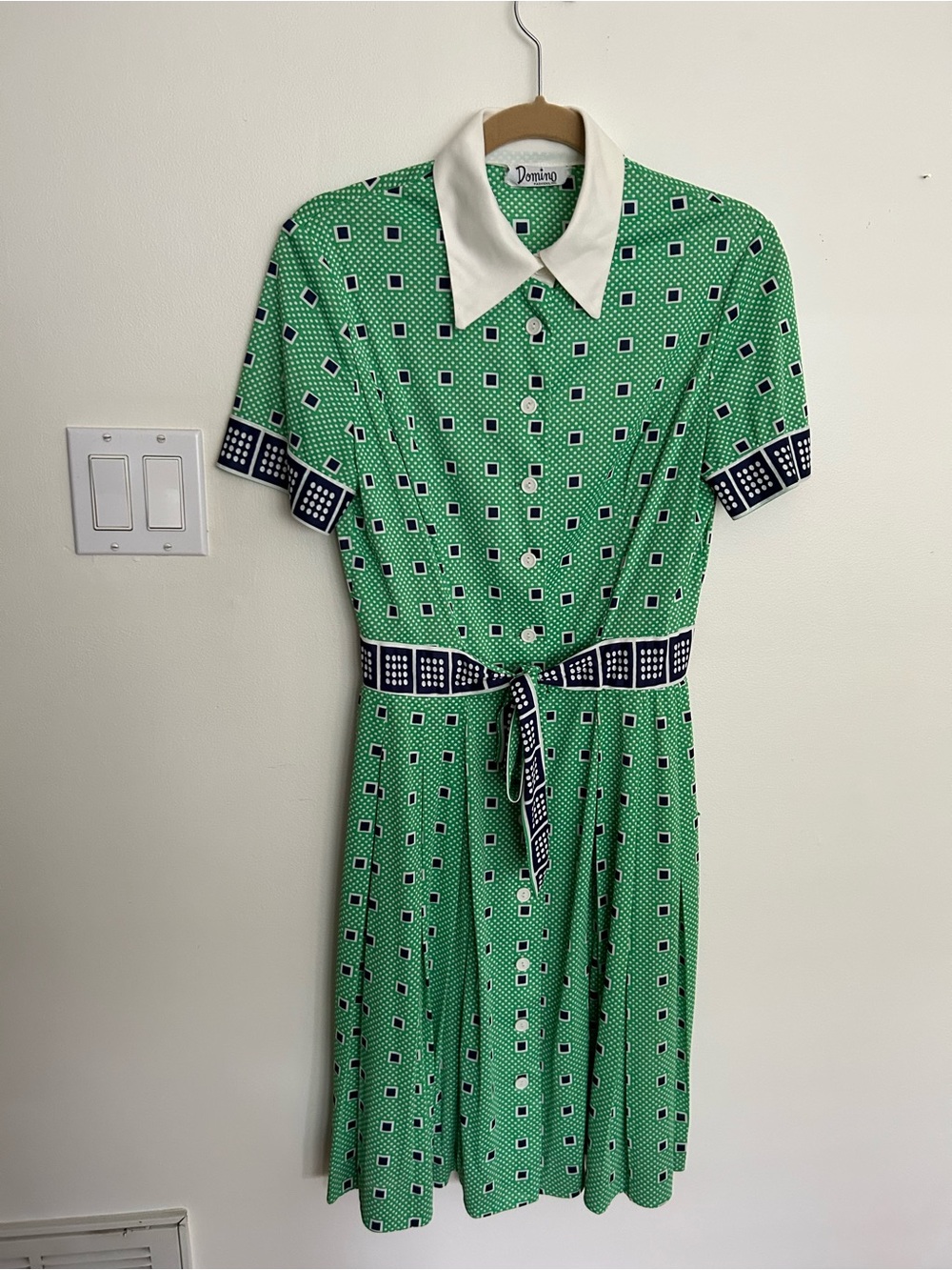 Domino Fashion Vintage Green Geo Print Collared Shirt Dress